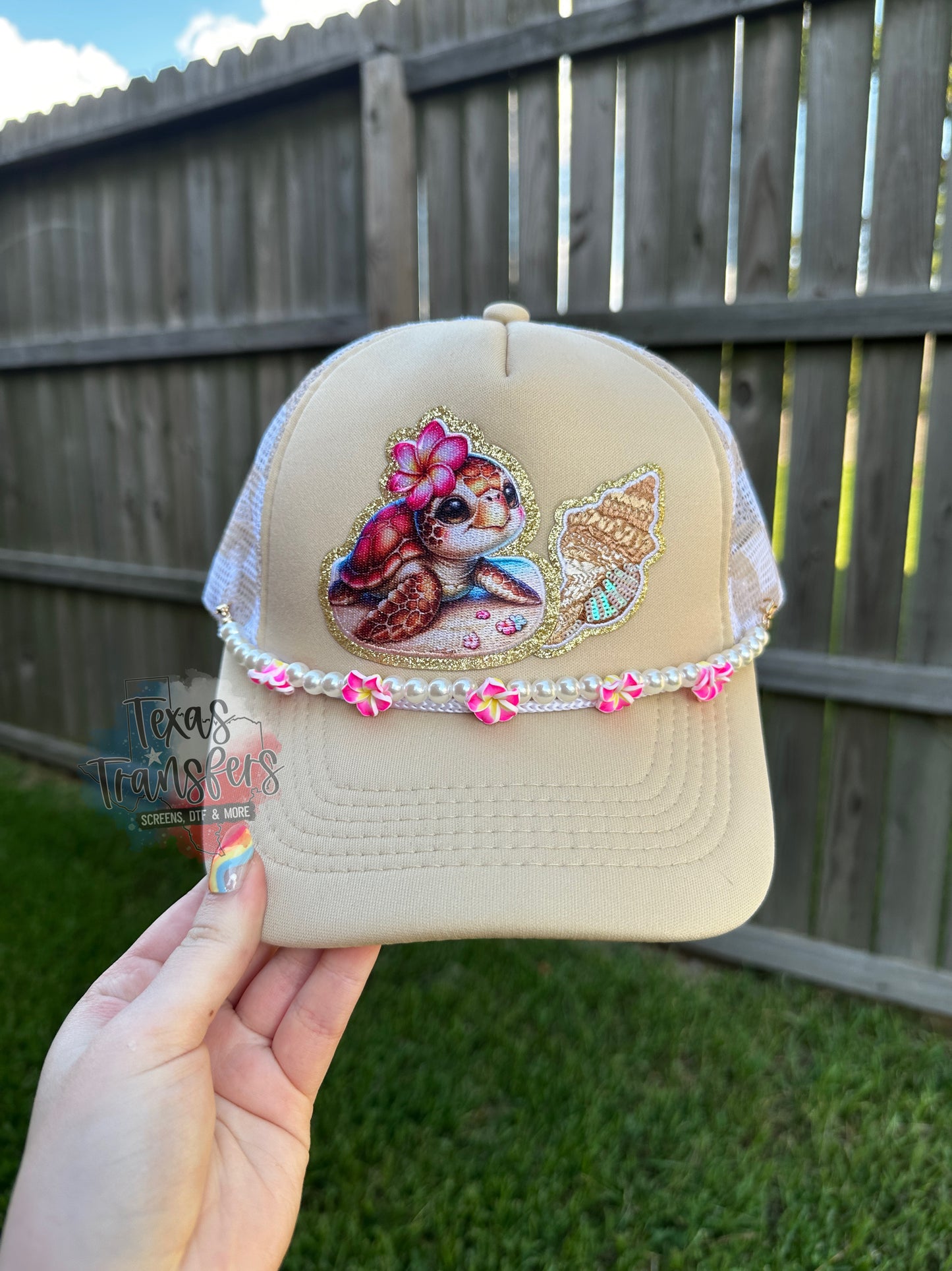 This is Plumeria the Turtle!! *Completed Hat* - Texas Transfers and Designs