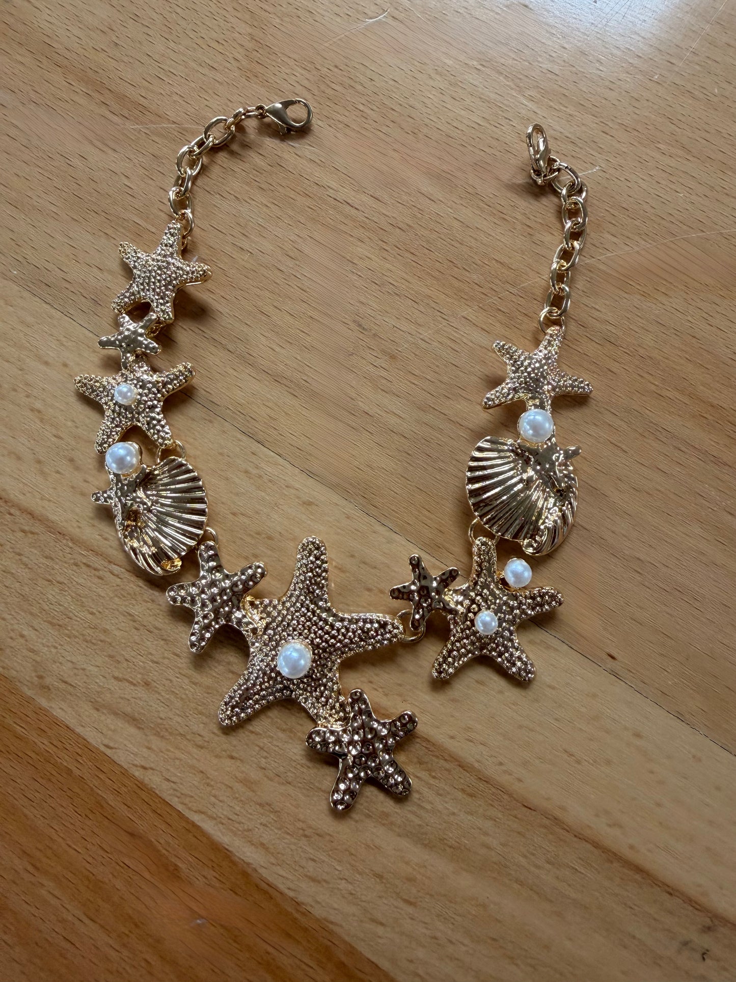 Coastal Gold and Pearl Starfish Hat Chain