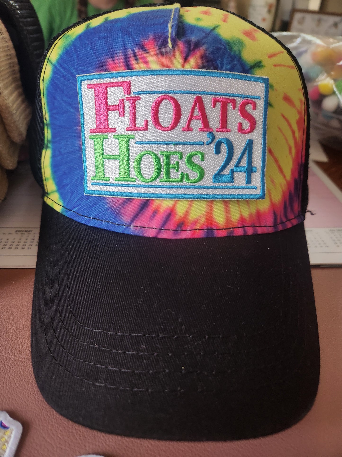 Floats Hoes 24 Iron-On PATCH