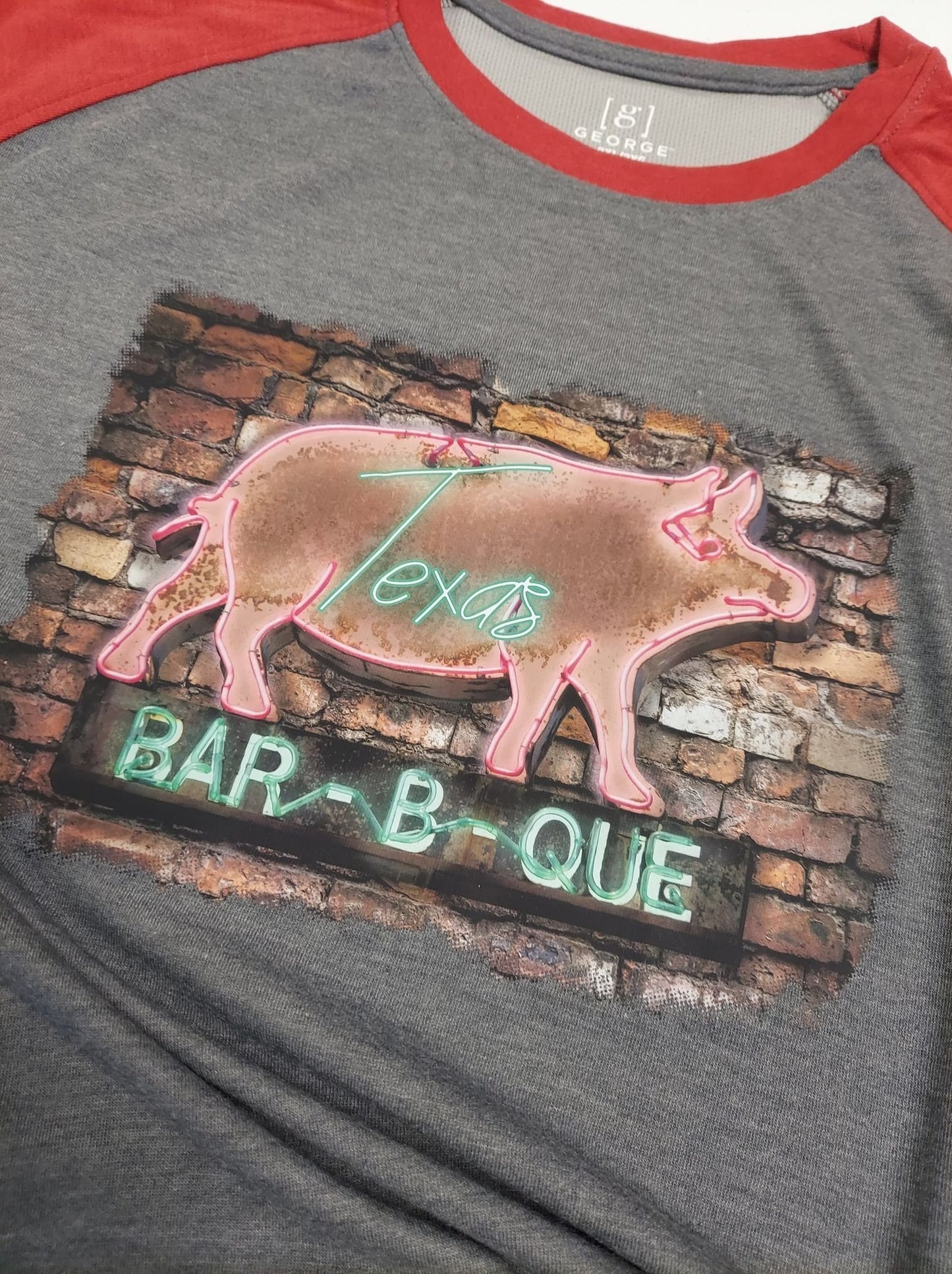 Texas BBQ Pig *EXCLUSIVE DTF