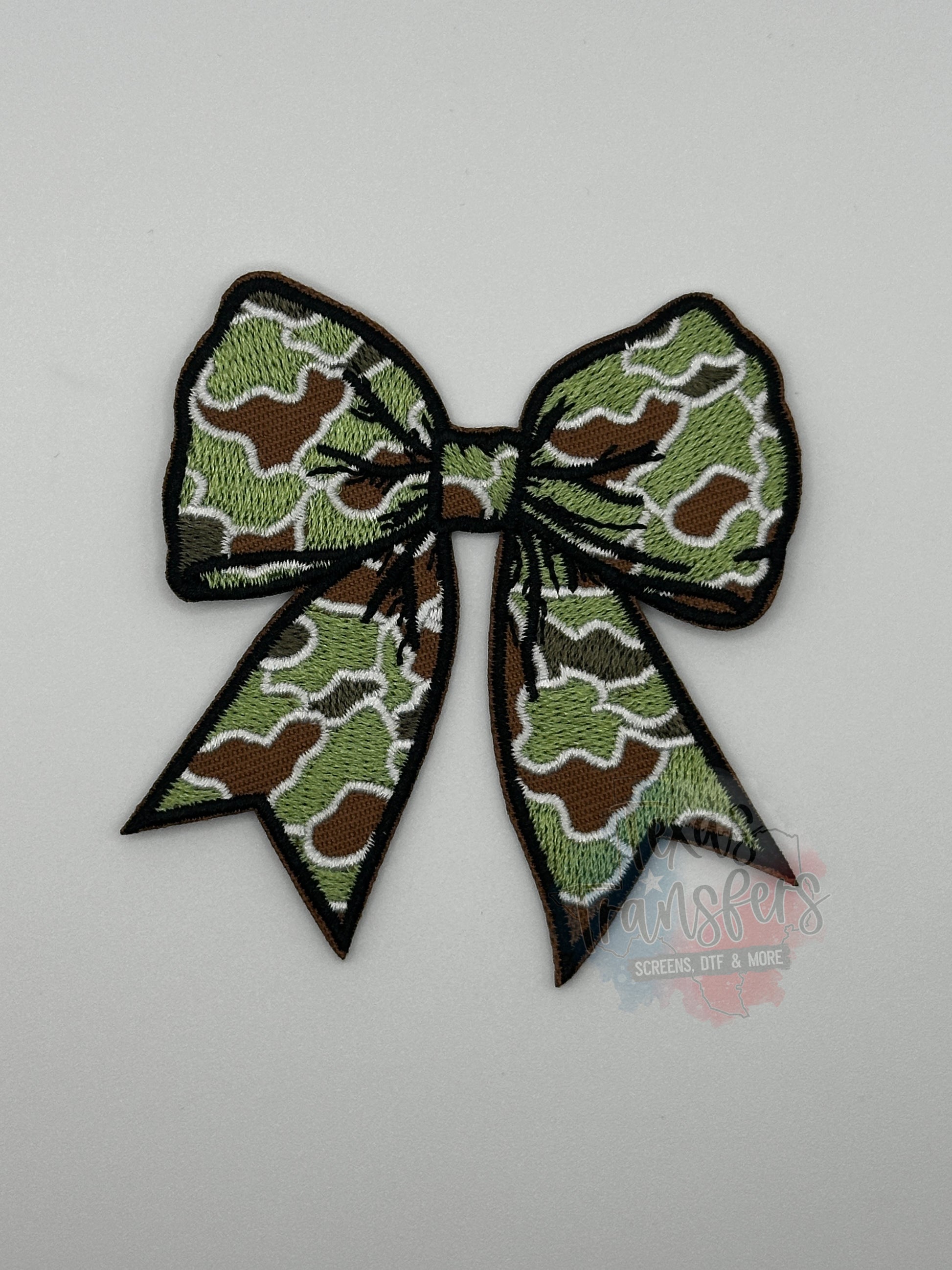 Hunting/Camo Bows Iron-On PATCH - Texas Transfers and Designs