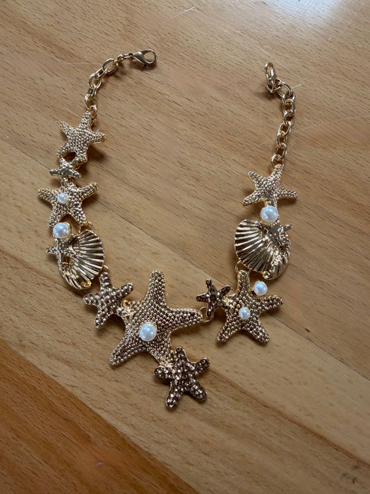 Coastal Gold and Pearl Starfish Hat Chain