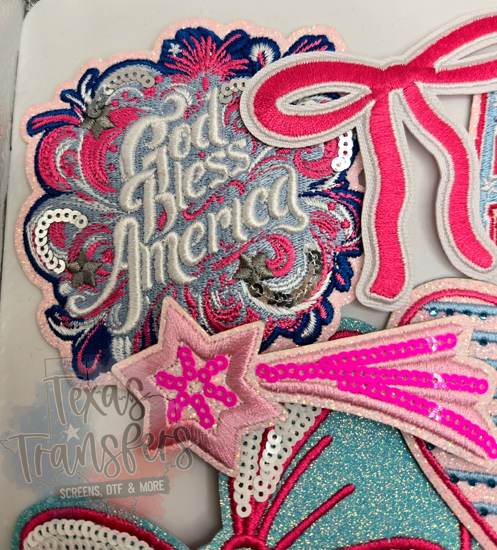 Shooting Star Iron-On PATCH - Texas Transfers and Designs